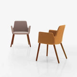 Fauteuil Altea avec pieds en bois