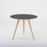 Table d'appoint Arp chêne - noir M